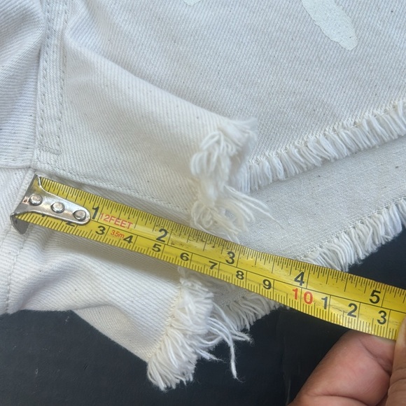 New GUESS Keep It Real Printed Senim Short SZ 27 - Picture 10 of 10